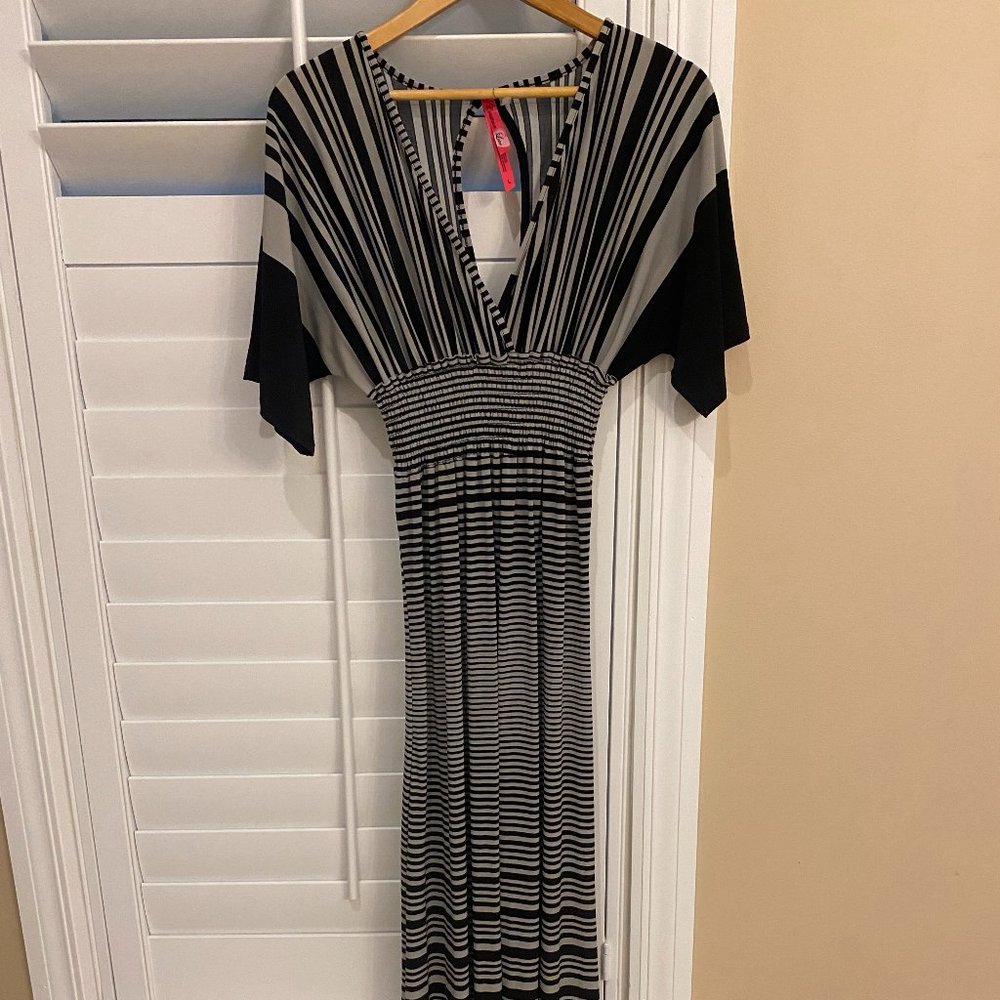 Black and White Striped, Casual Maxi Dress